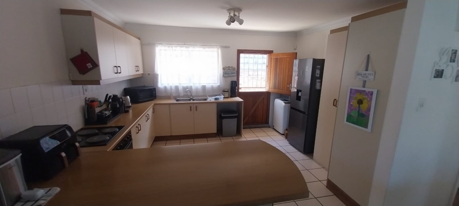 To Let 3 Bedroom Property for Rent in Gonubie Eastern Cape
